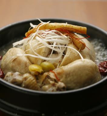 人蔘雞風味餐    
