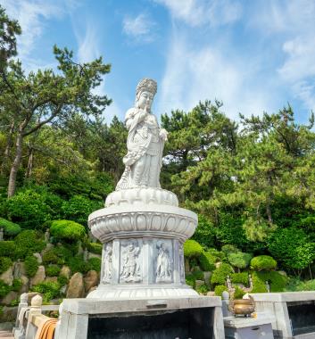 韓國最美的寺廟～海東龍宮寺