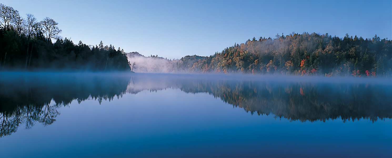 遠內多湖（五色沼）