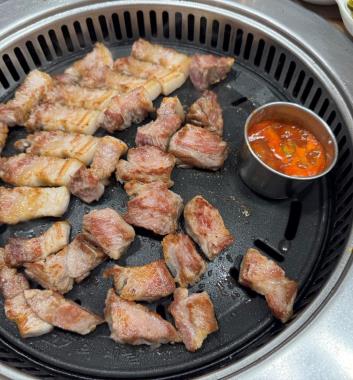 五花肉烤肉吃到飽
